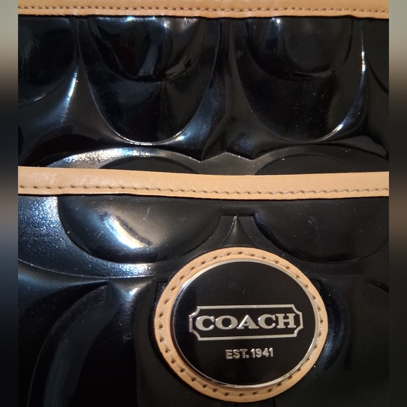 Coach Peyton Embossed Patent Leather Shoulder Bag Black-Tan - Picture 2 of 15